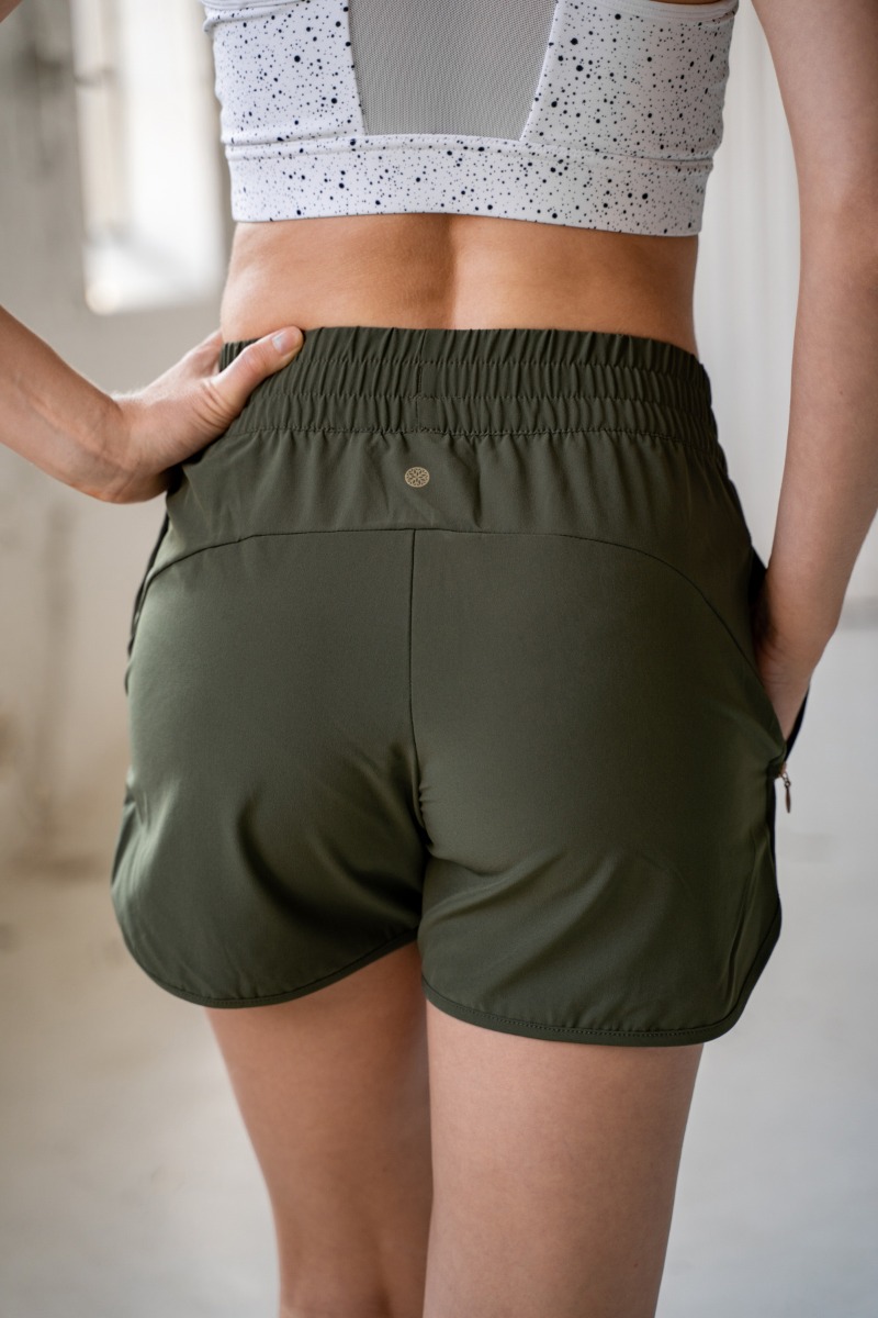 Dámské zelené kraťasy