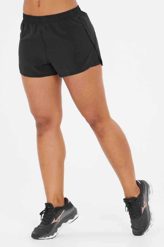 Dámské černé kraťasy
