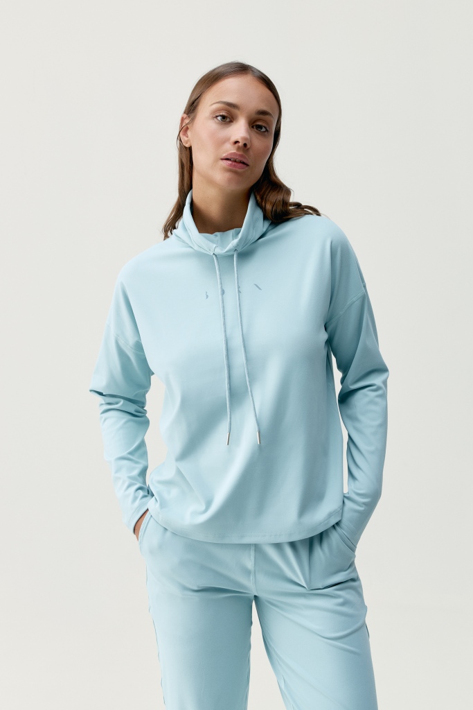 Modrá sportovní mikina